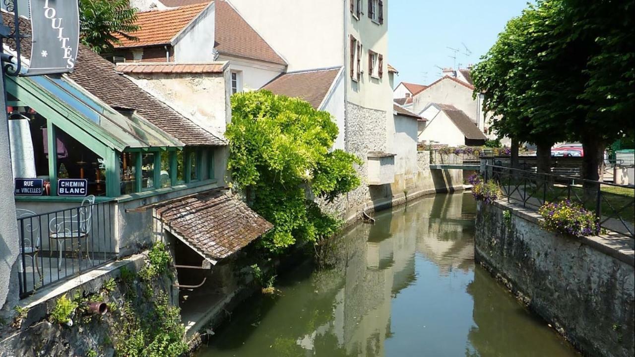 Charmant Village Proche Disneyland & Paris Crecy-la-Chapelle Екстериор снимка